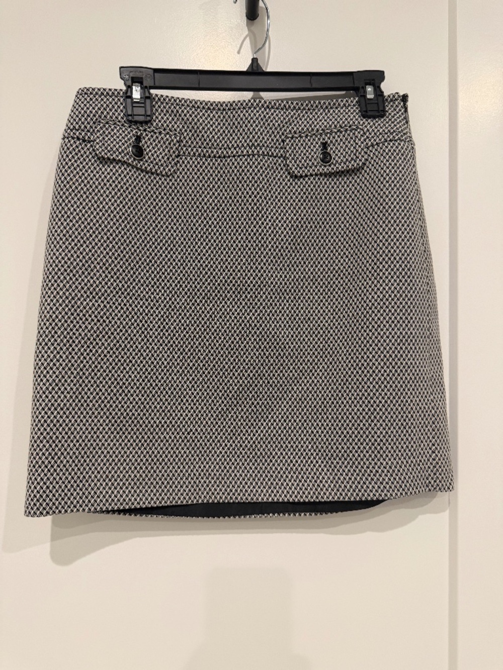 Ann Taylor Loft Vintage Black and White Plaid Skirt Size 4